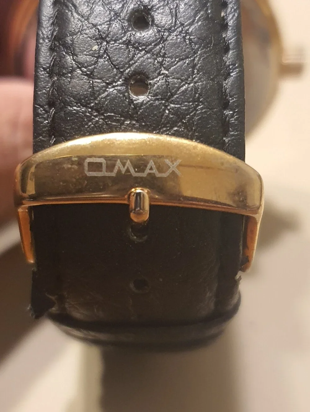 Omax Goldtone/Black Leather Diver Style Nen's Watch